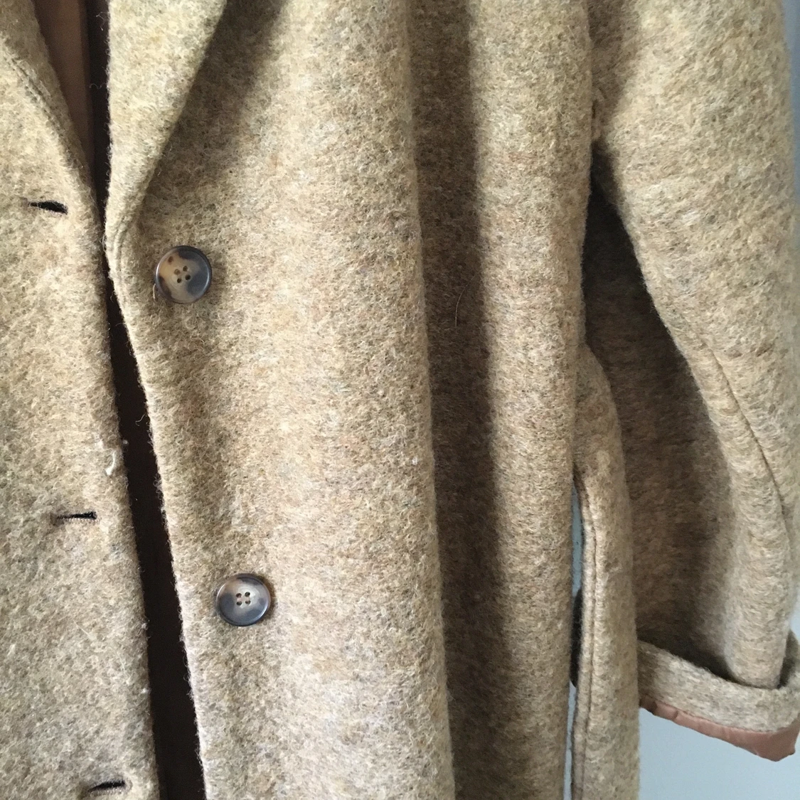 Brun lång kappa  - 91