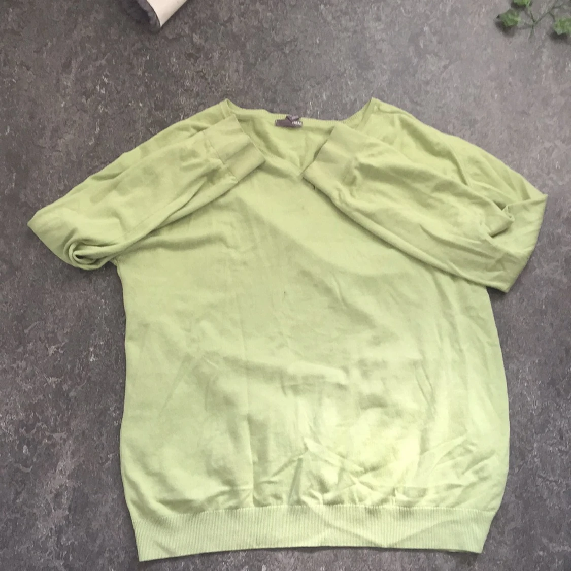 H&M grön kofta - 90