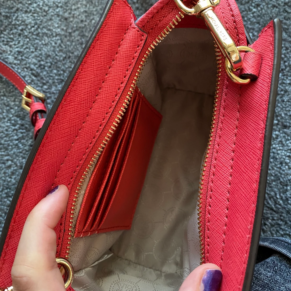 Super snygg ceris Michael kors Väska. - 90