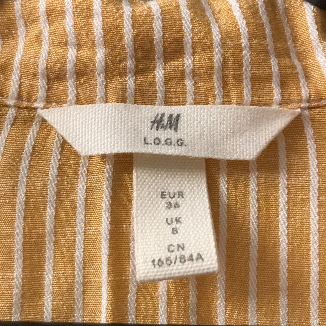 Gul blus från H&M, 36.  - 91