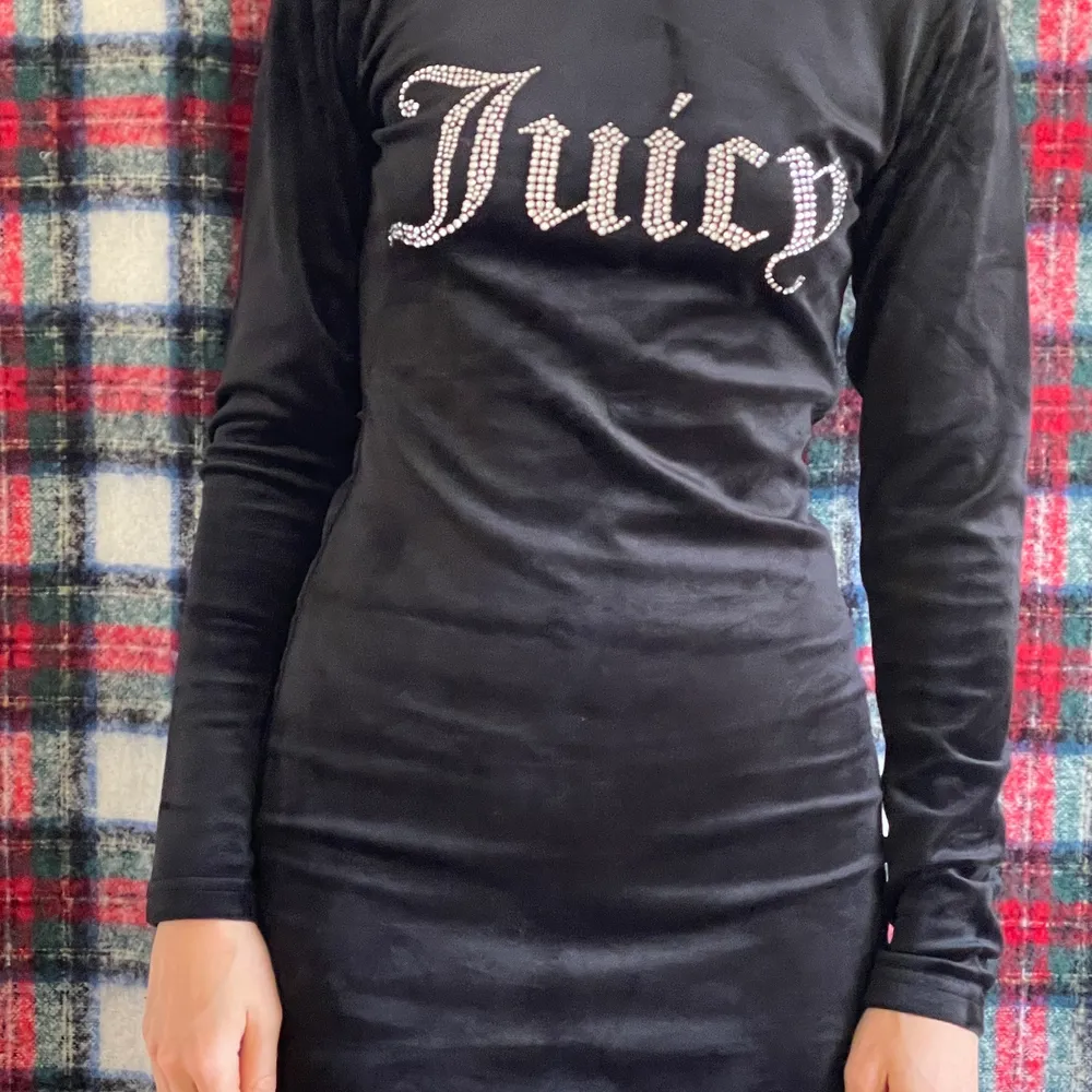 Juicy klänning - svart - xs - använd en gång . Klänningar.