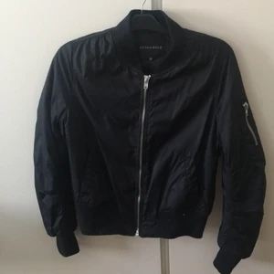 Bomberjacka  - Bombarjacka från Rut and Circle. Mörkblå. Storlek 36. 