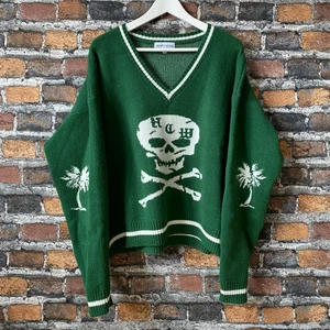 Heaven Can Wait ”Island Knit” - HCW Knitted Sweater i fint skick. Använt en gång. Annat sprecis som ny. Storleken är XS men passar som M. För mått eller fler bilder kontakta mig :)