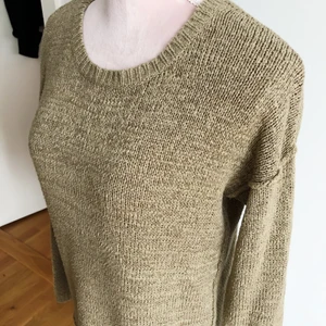 Tjocktröja strl: XS - Grön tjocktröja i fint skick! 