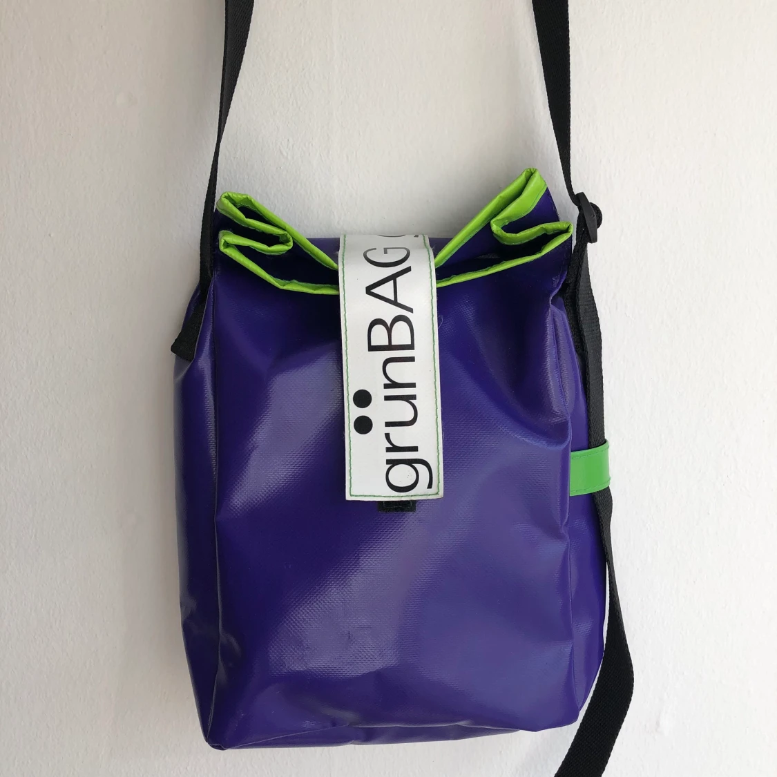 Purple bag from Grünbag
