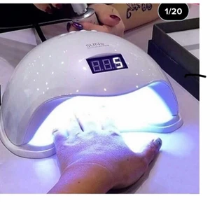 Nagel, lampa - Helt oanvänd, köpte den nyss o kunde inte lämna tillsbaks så nu säljs den.  Pris kan diskutera. 50kr med frakt