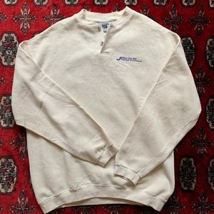Lee Heavyweight Sweatshirt  - Fin vintage tröja i beige!