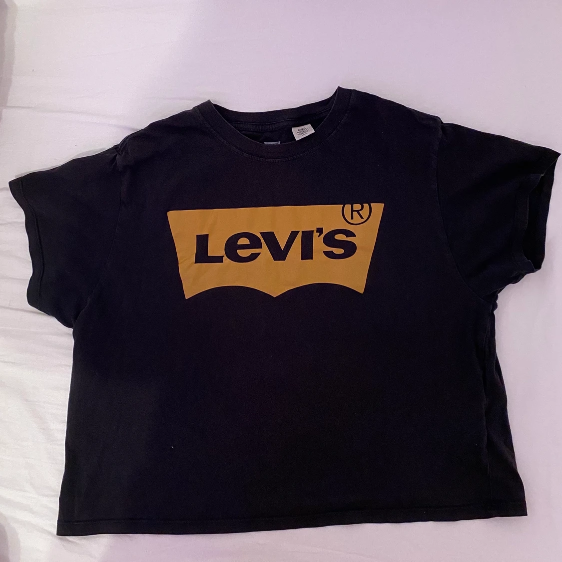 Levi’s T-shirt
