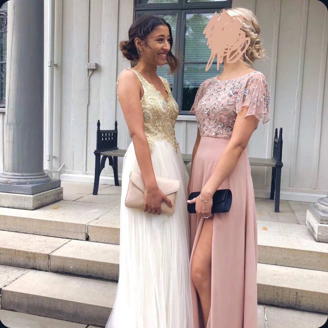 Beige/krämvit balklänning Str S - 91