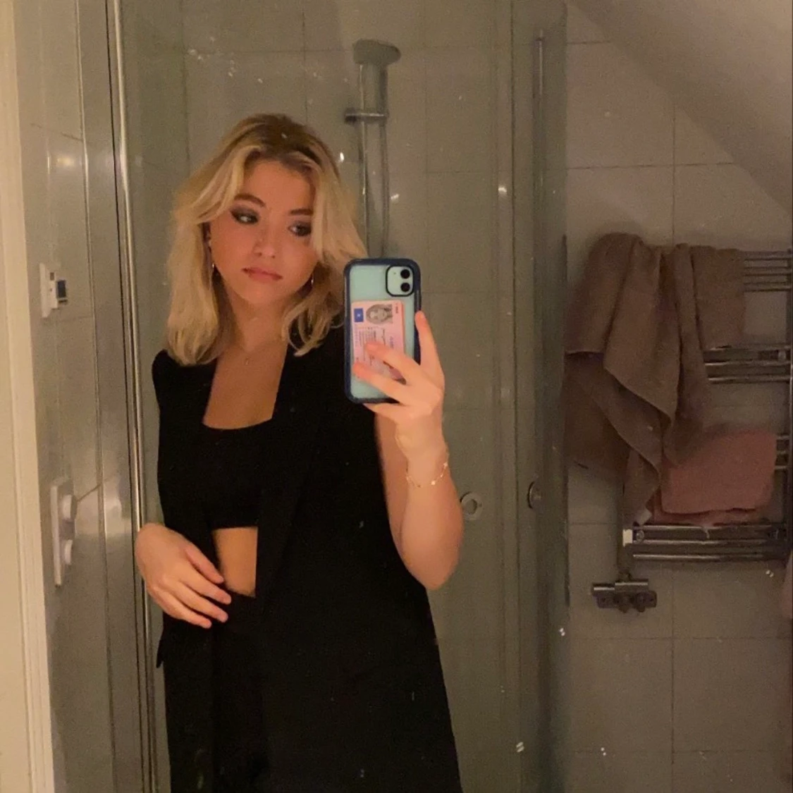 Svart kavaj utan ärmar  - 91