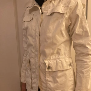 Peak Perfomance XL - Damjacka, Peakperfomance. Fintskick vintage