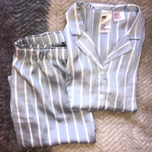 Pyjamasset  - Fint pyjamas set💕