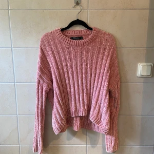 oanvända tröjor - 1. S, newyorker 2. XS, newyorker 3. XS, h&m