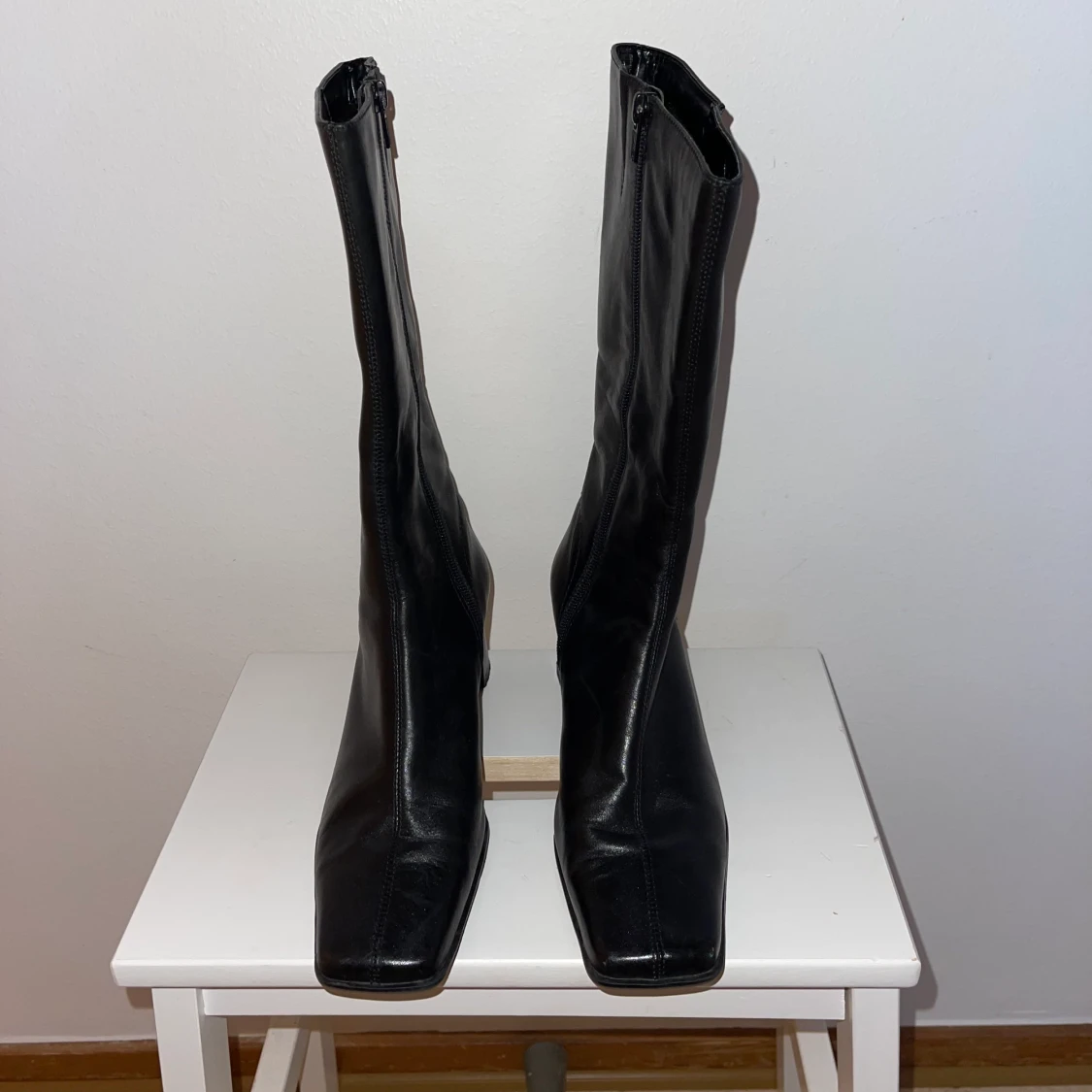 Leather black boots  - 90