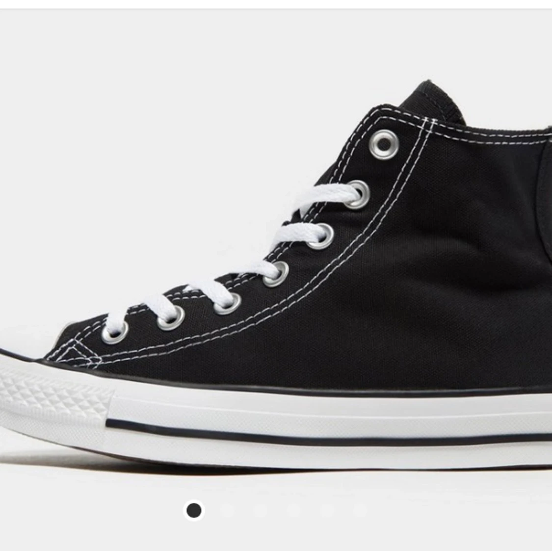 Svarta Converse