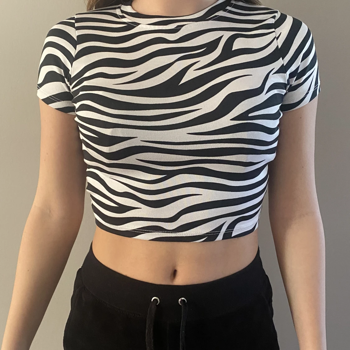 T shirt med öppen rygg - 90