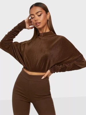 Bianca x Nelly topp - Topp från Bianca x Nelly. Inga defekter. Storlek 36. Kontakta vid frågor eller för fler bilder. 