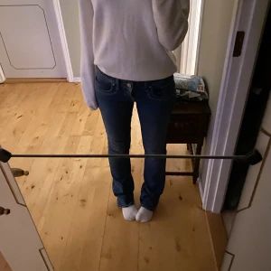 Ltb jeans - Säljer mina fina Ltb jeans! De sitter helt perfekt och är jätte bekväma! Säljer då jag måste rensa lite jeans!💕  Priset går att diskutera!