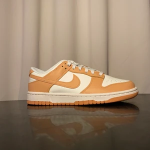 Nike Dunk Harvest Moon  - Helt nya dunks i storlek 38.5 W 