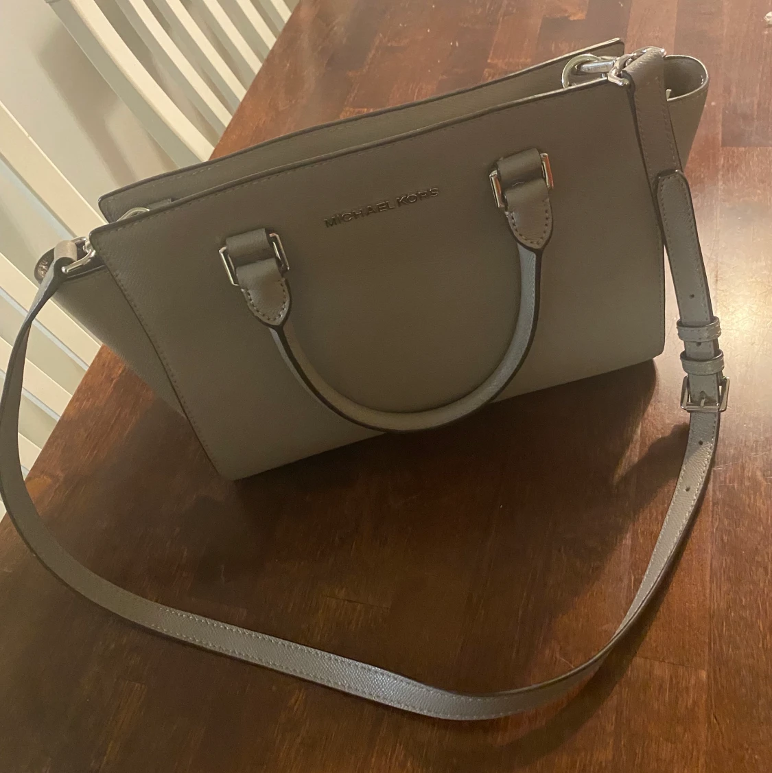 Michael kors väska - 90