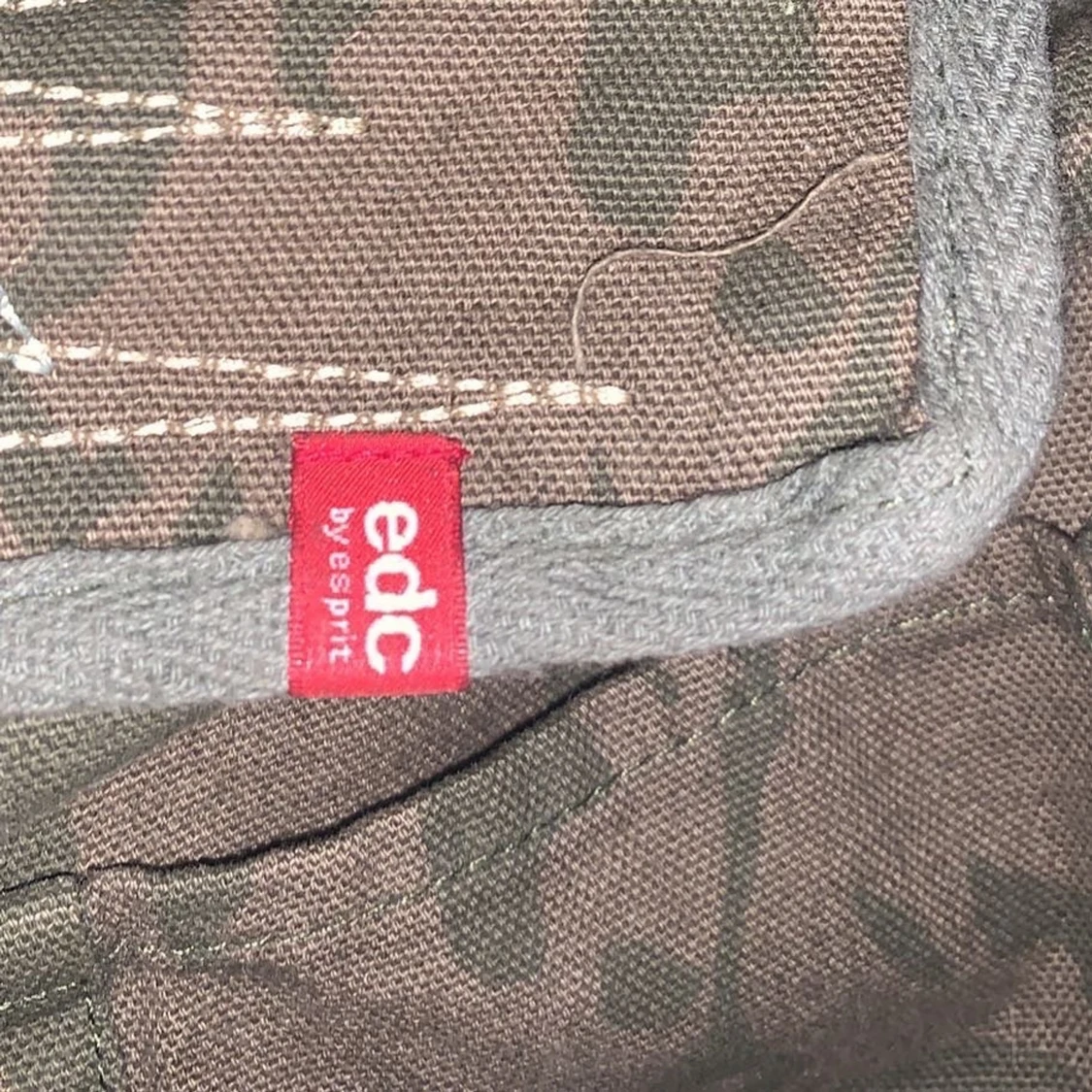 Esprit axelremsväska  - 90