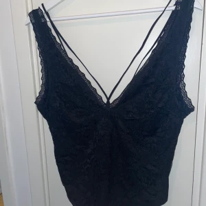 Body - Body som aldrig är använd, storlek M