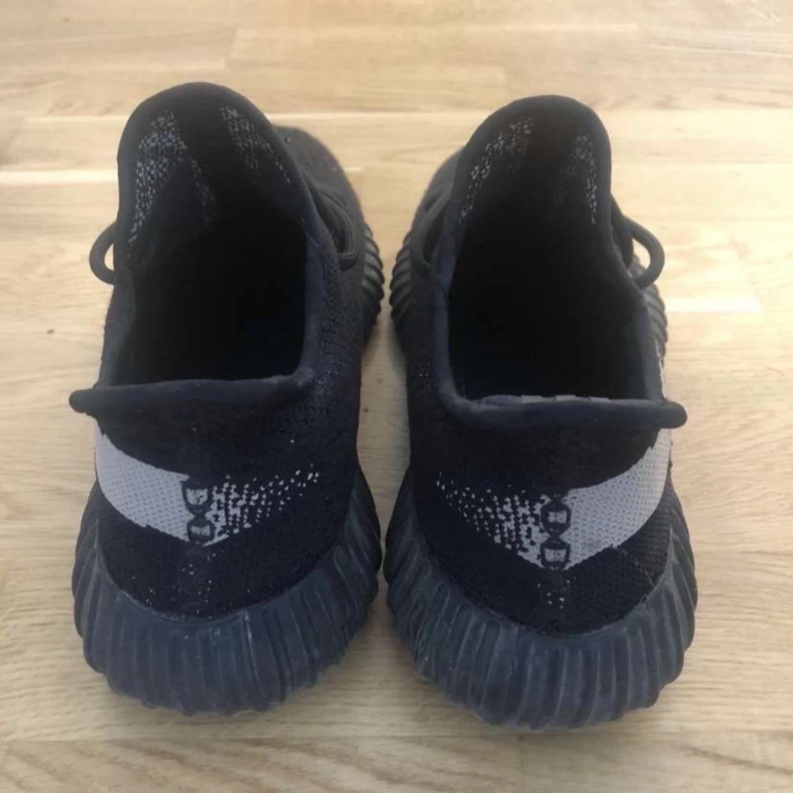 Yeezys skor storlek 37 - 91