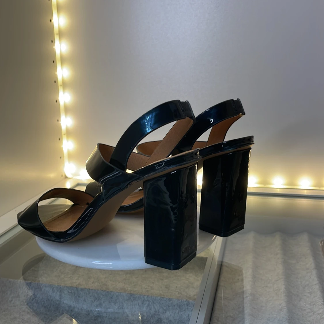 Svarta klackar  - 91