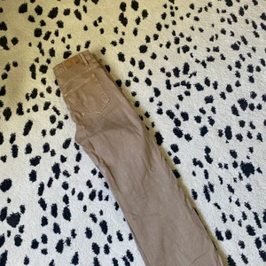 Bruna wide leg jeans - Från lager 157, storlek M.