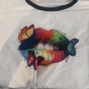 Fin t-shirt  - 🫶🏻