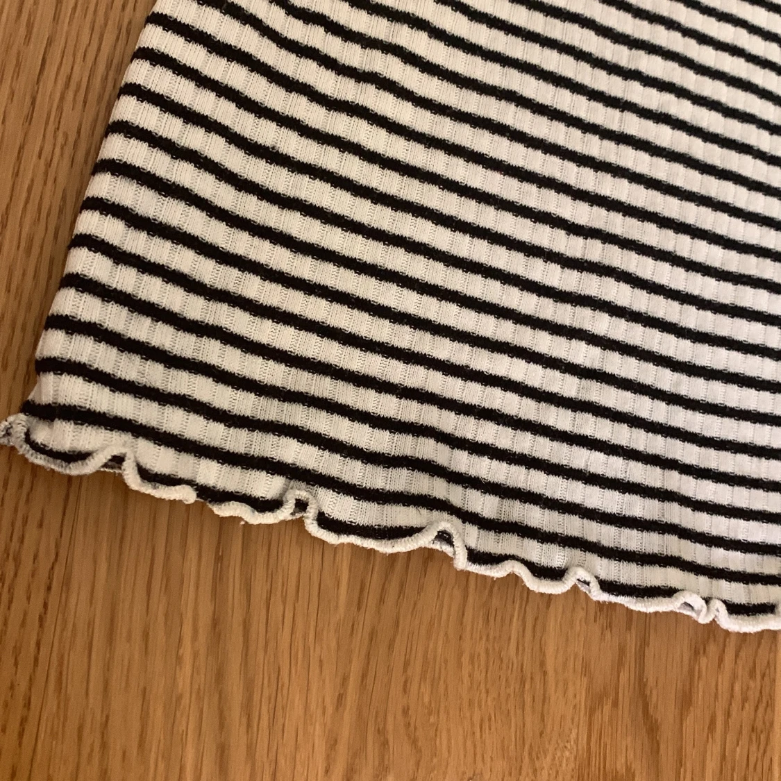 Randig t-shirt🤍 - 91