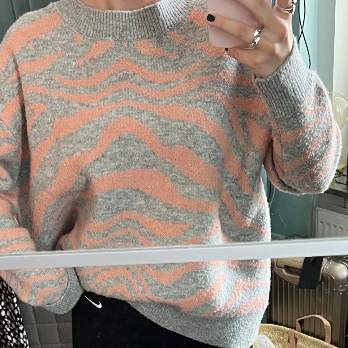 Stickad tröja från H&M - 90