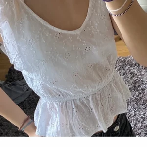 Topp - Super gullig topp, perfekt nu till sommaren (nyskick)💕❤️