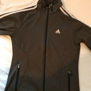 Adidas kofta - Adidas kofta :3