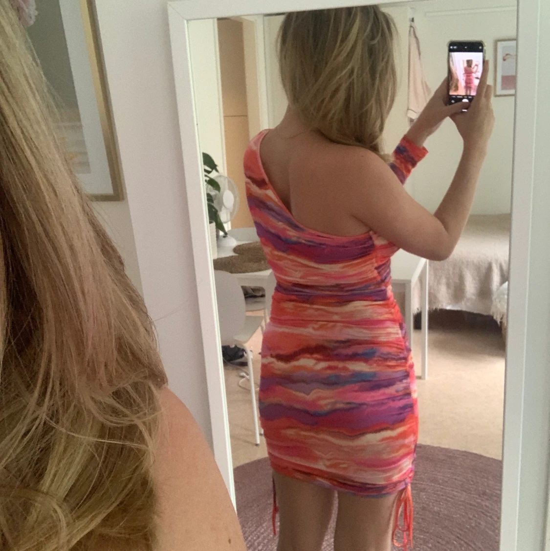 One sleeve klänning - 90