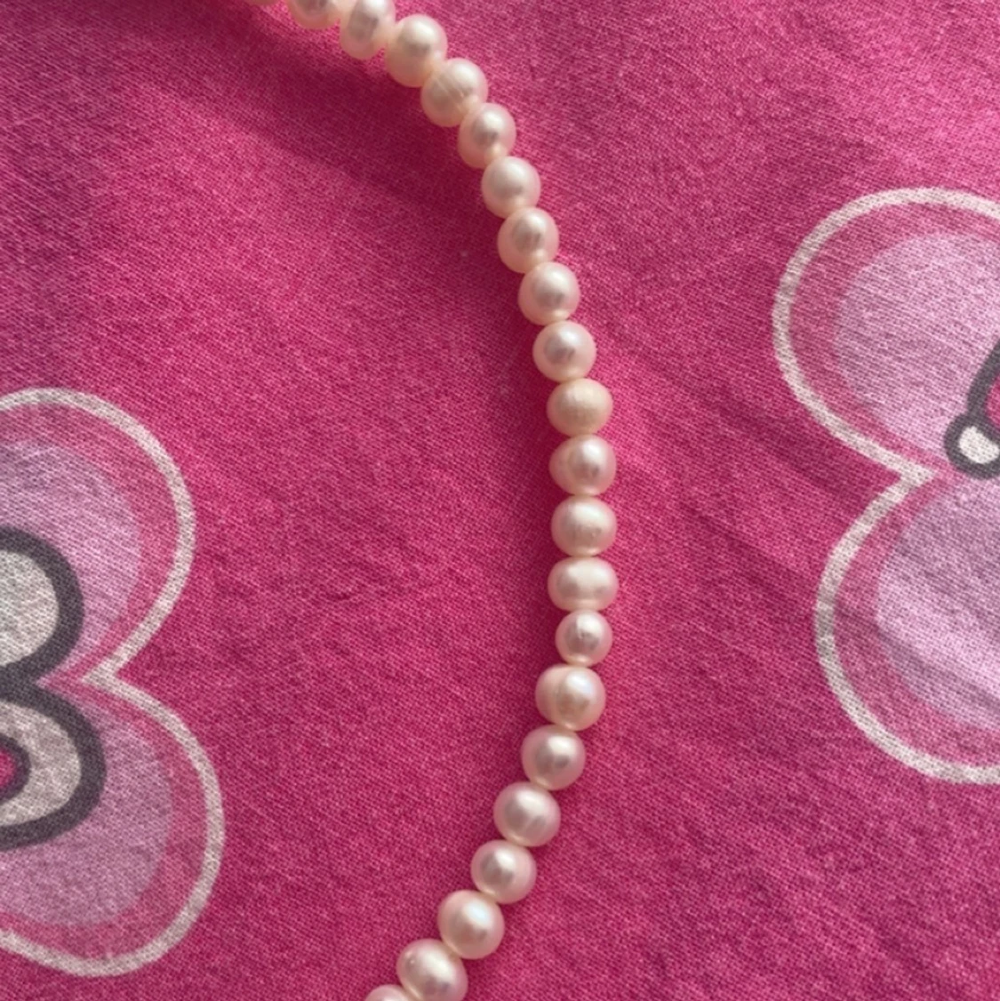 pärlhalsband 