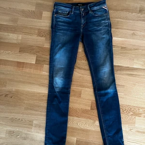 Replay jeans - Superfina och supersköna jeans från Replay