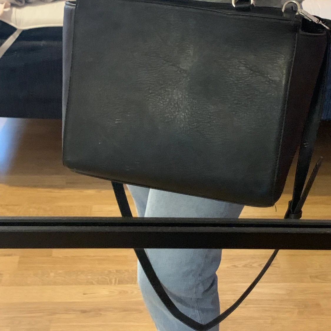 Svart väska  - 90