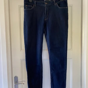 Jeans - Klassiska blåjeans från Mingel. Aldrig använda.