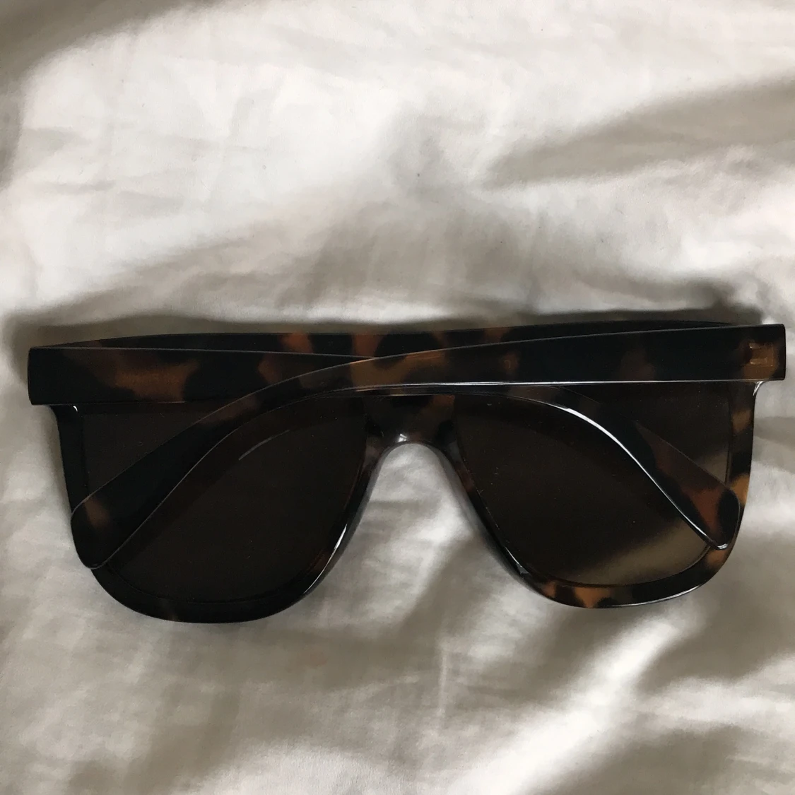 Weekday solglasögon  - 90