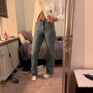 weekday jeans modellen rowe st 28/32 
