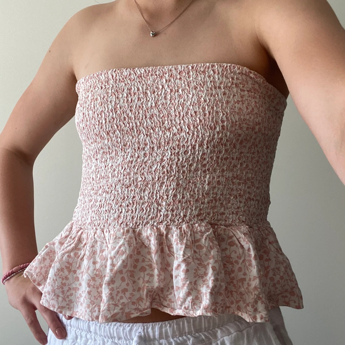 Mönstrad kjol och topp