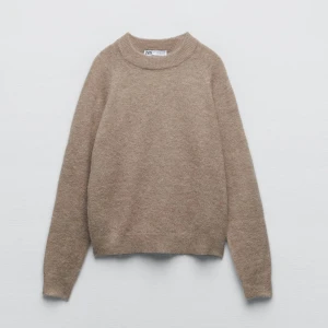 alpacka stickad  - superhärlig stickad tröja i alpacka/ull 🤎 sparsamt använd