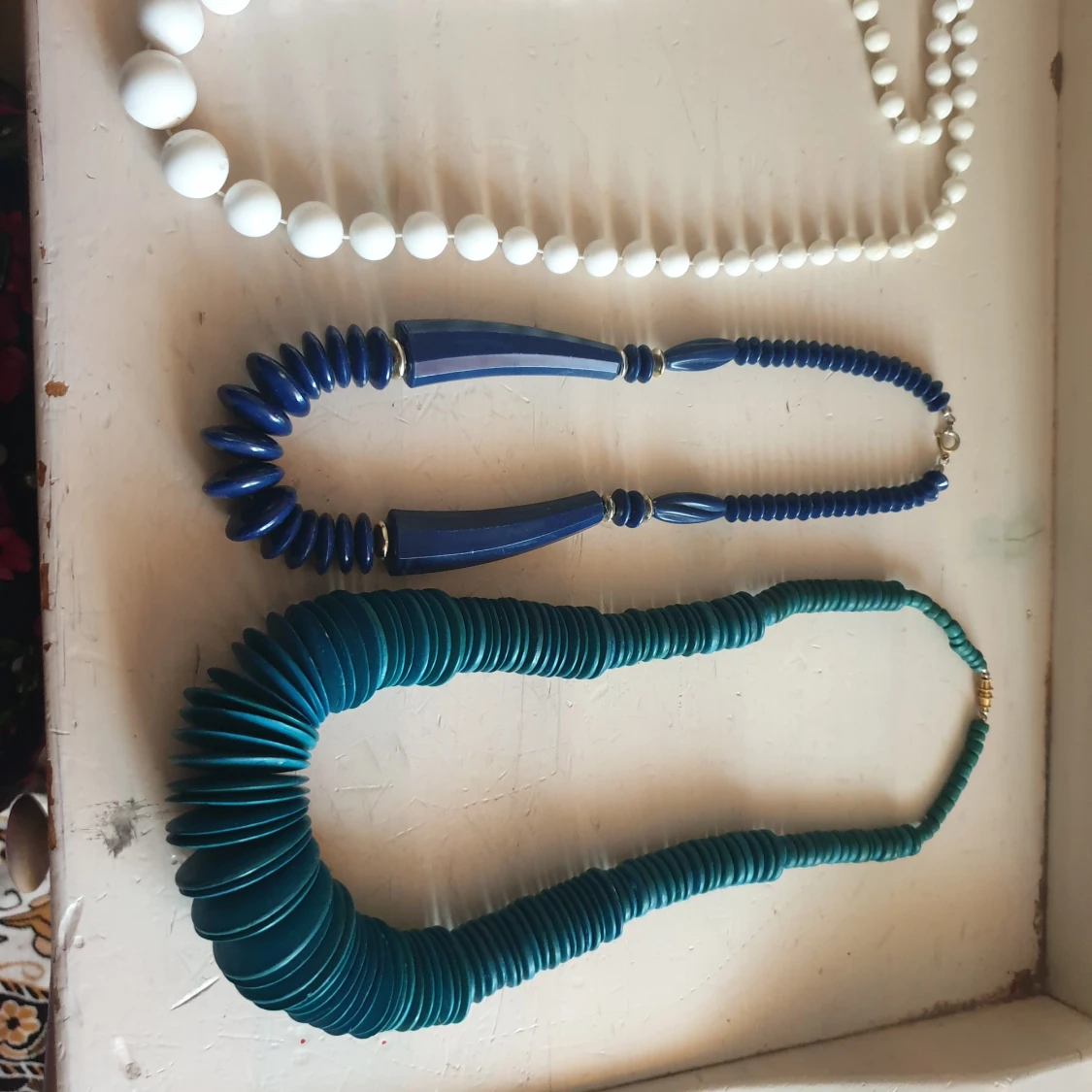 3st så fina halsband  - 90