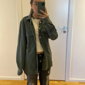 Grön jeans jacka - Grön jeans jacka zara