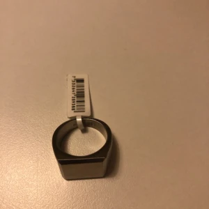 Edblad ring, helt ny - Edblad ring som aldrig är använd Nypris: 300 Mitt pris: 80