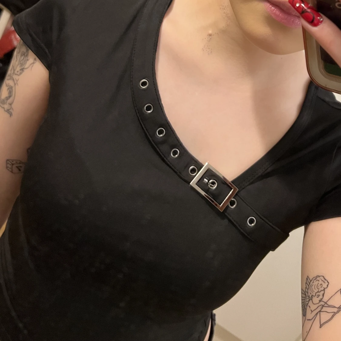 Topp med detaljer - 90