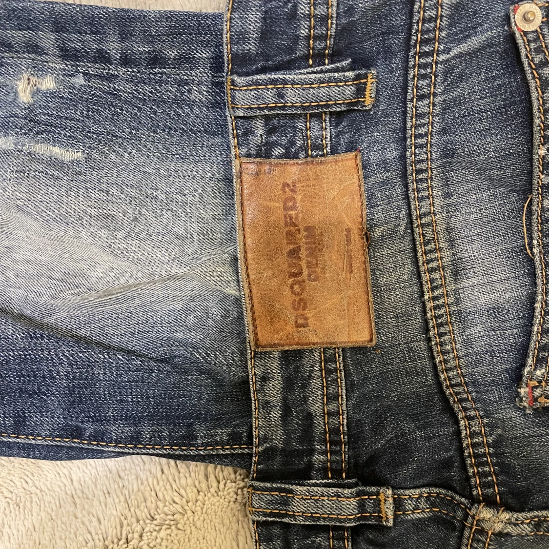 Äkta dsquared2 jeans  - 91