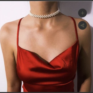 Halsband nästan oanvänd  - Bra kvalitét, vattentålig. Provad endast en gång Orginalpris 507 kr Premium 316L Stainless Steel