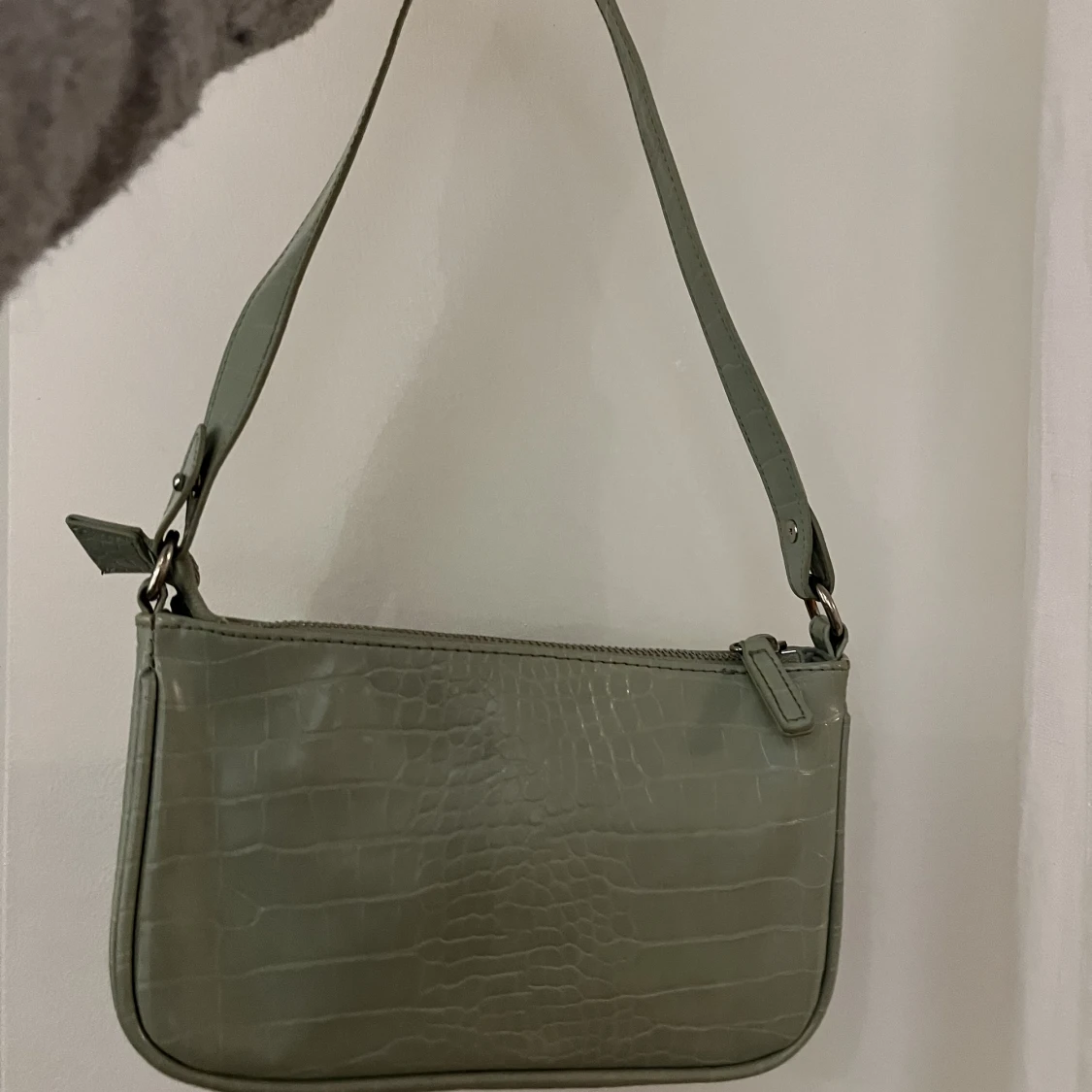 Grön handväska från Kappahl 